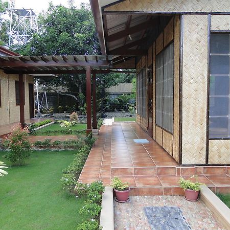 Susan'S Place Bed And Breakfast Puerto Princesa Exterior foto