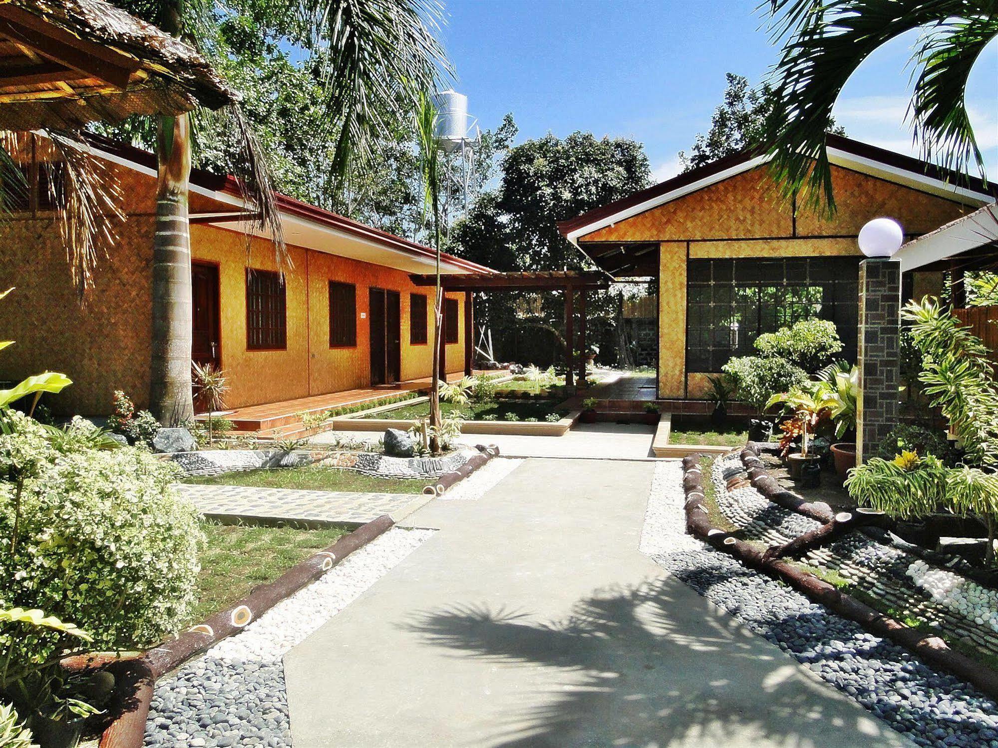 Susan'S Place Bed And Breakfast Puerto Princesa Exterior foto